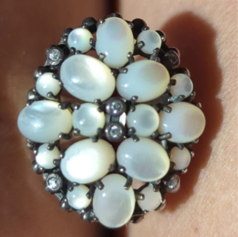 Mother of Pearl, Crystal Pave, Sterling Silver Ring. Size 6